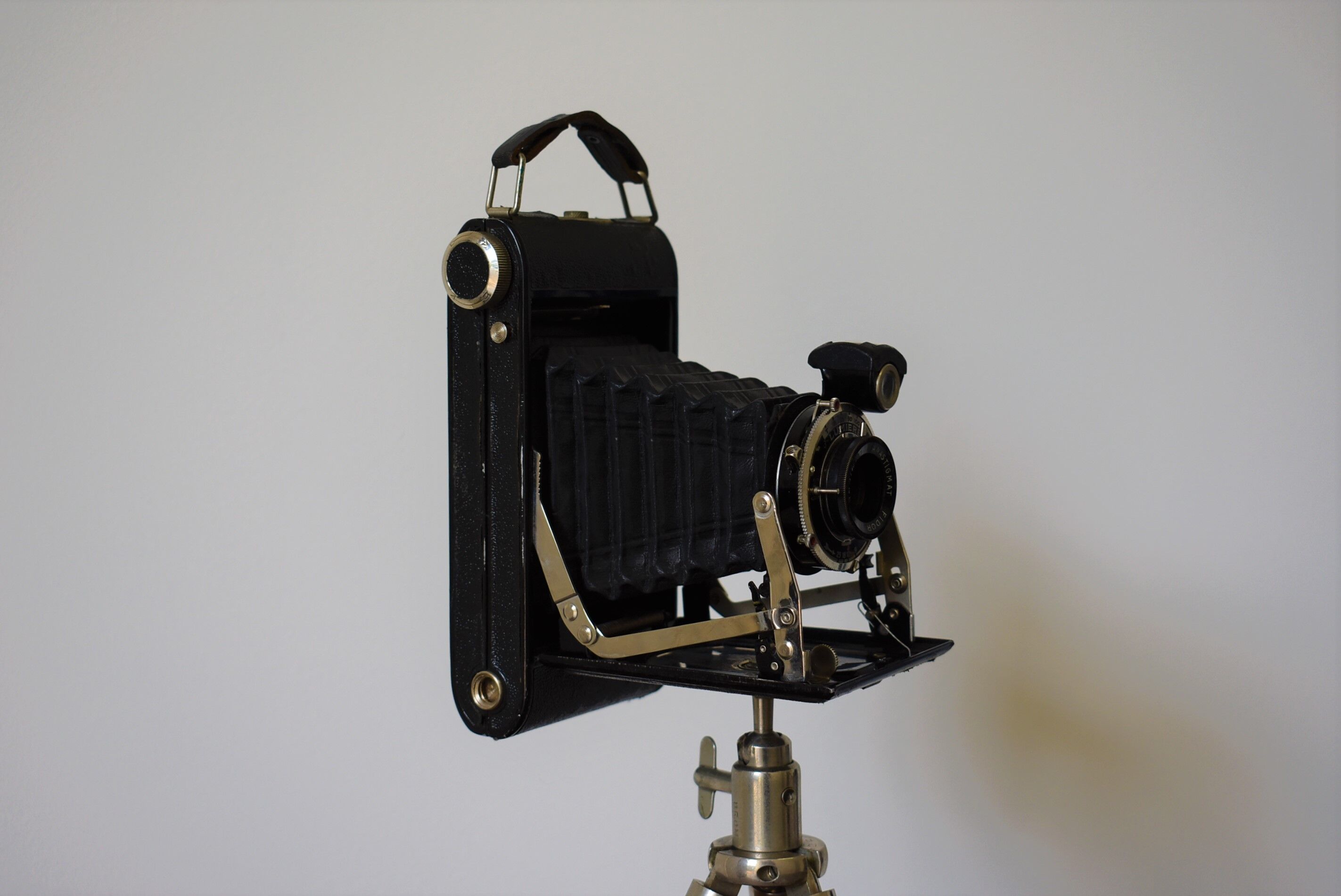 Kodaks black bellows camera