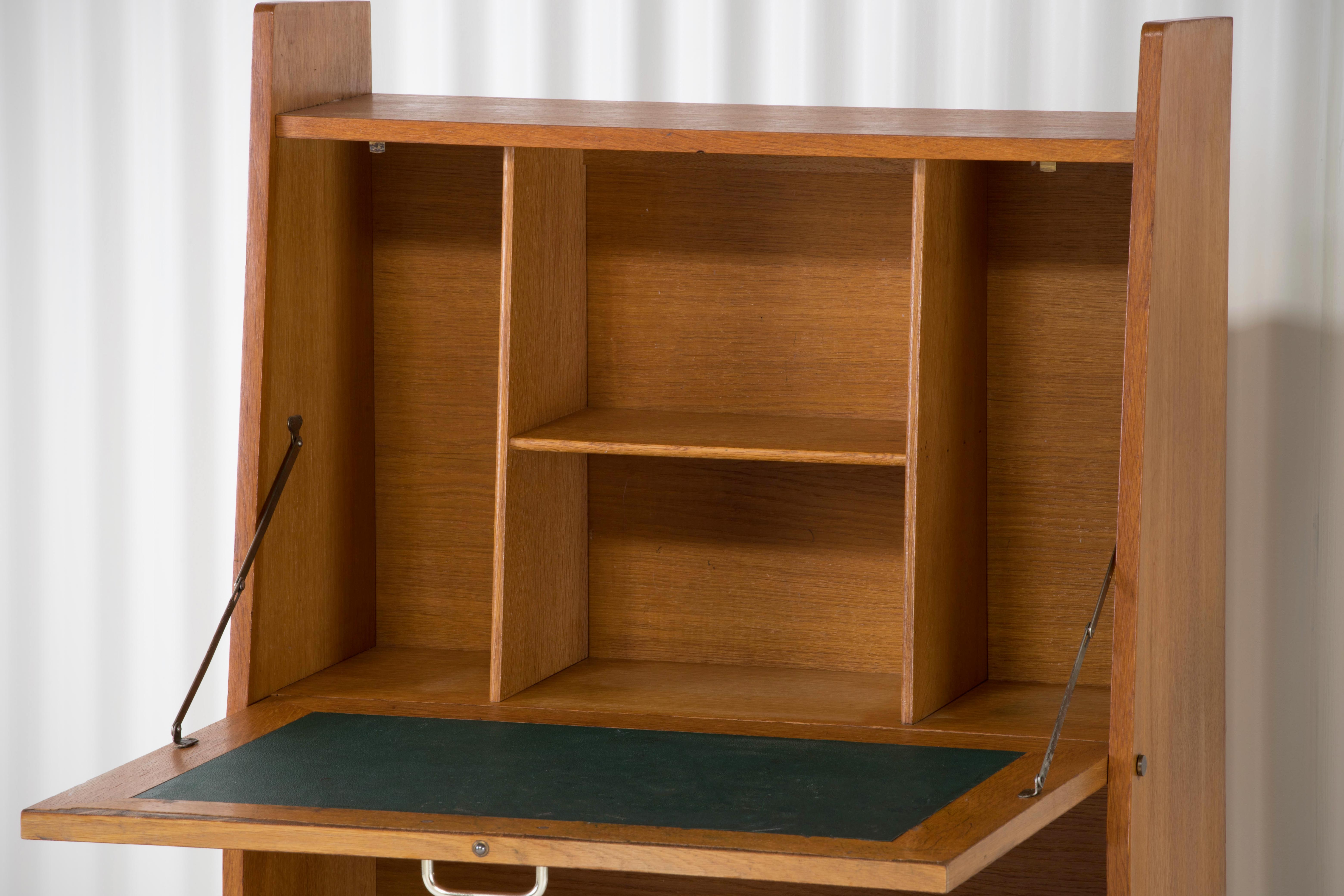 Vintage writing desk, french design 1960