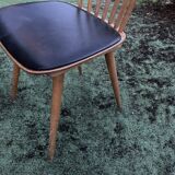Chaise Baumann modèle menuet assise simili cuir noir