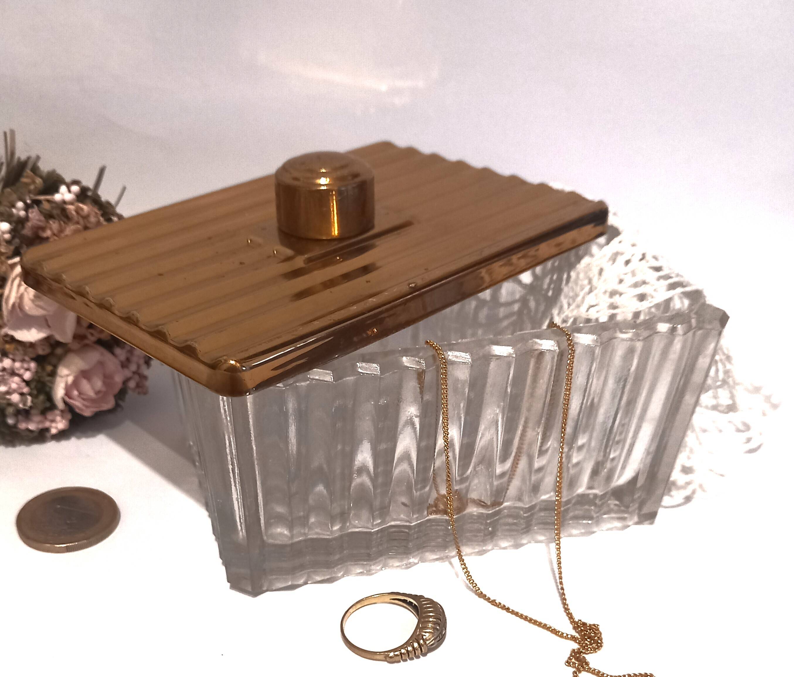 Art Deco Cake Box / Jewelry Box / Candy Box in Glass and Metal