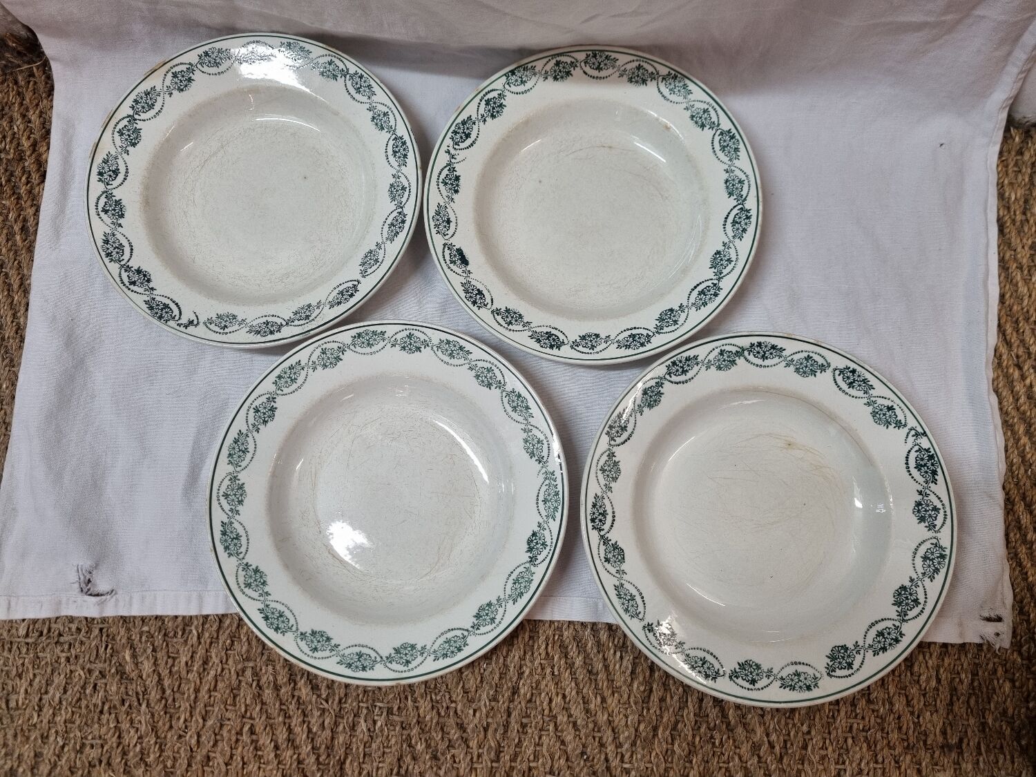 Earthenware plates nineteenth, Céranord St Amand