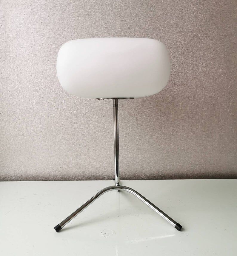Table lamp tripod vintage Italian design 1990