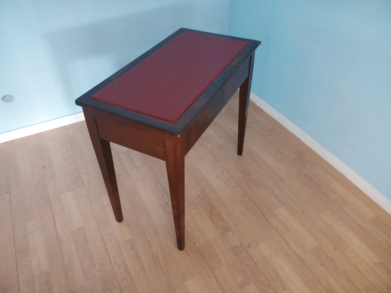 Table de bureau en acajou