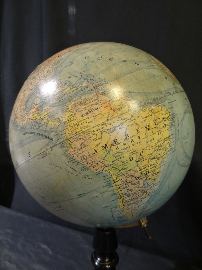 Globe Forest early XXth diameter 37 cm