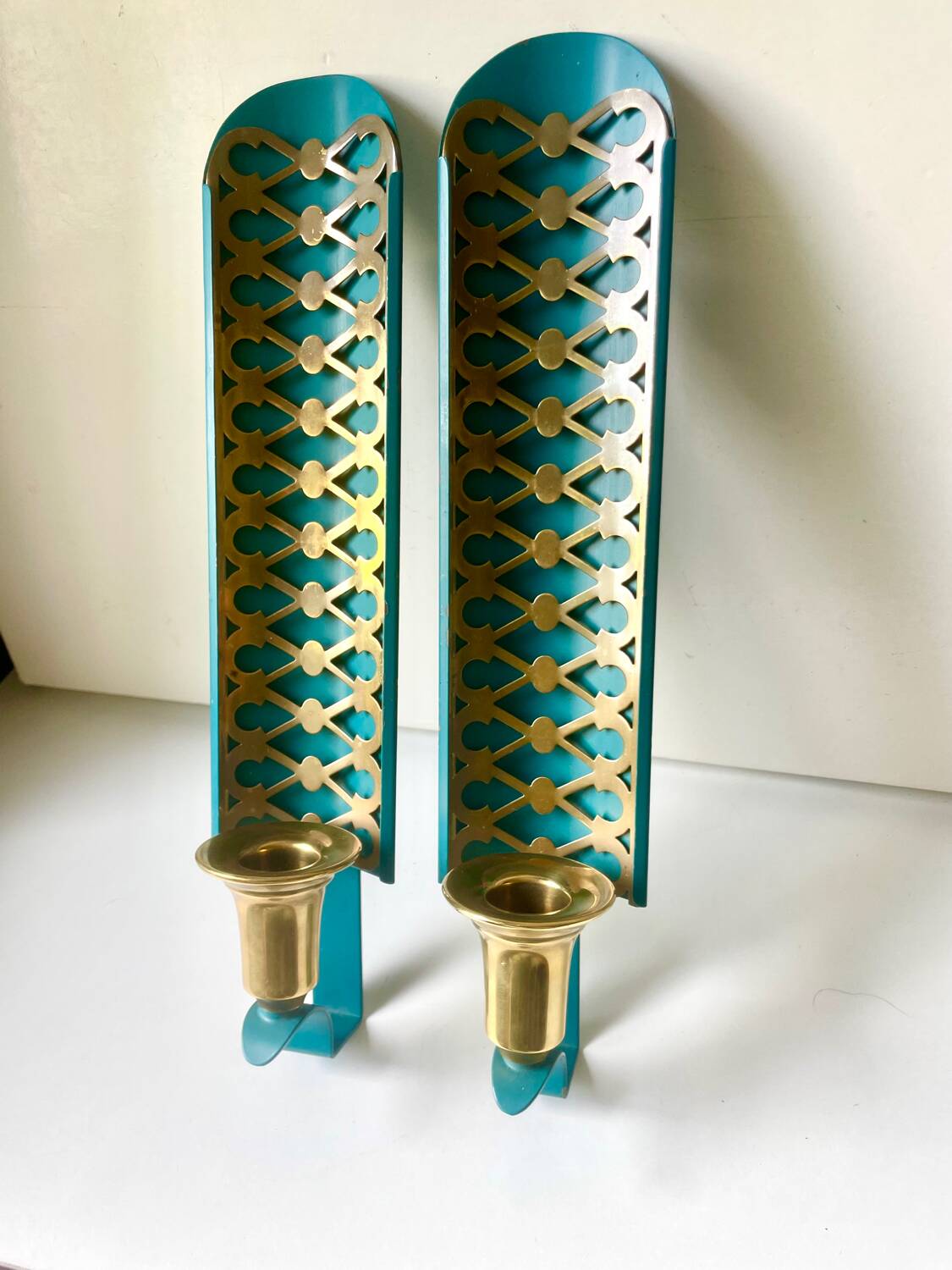 Swedish Grace Pair of Wall Candle holders Sconces in painted metal & b