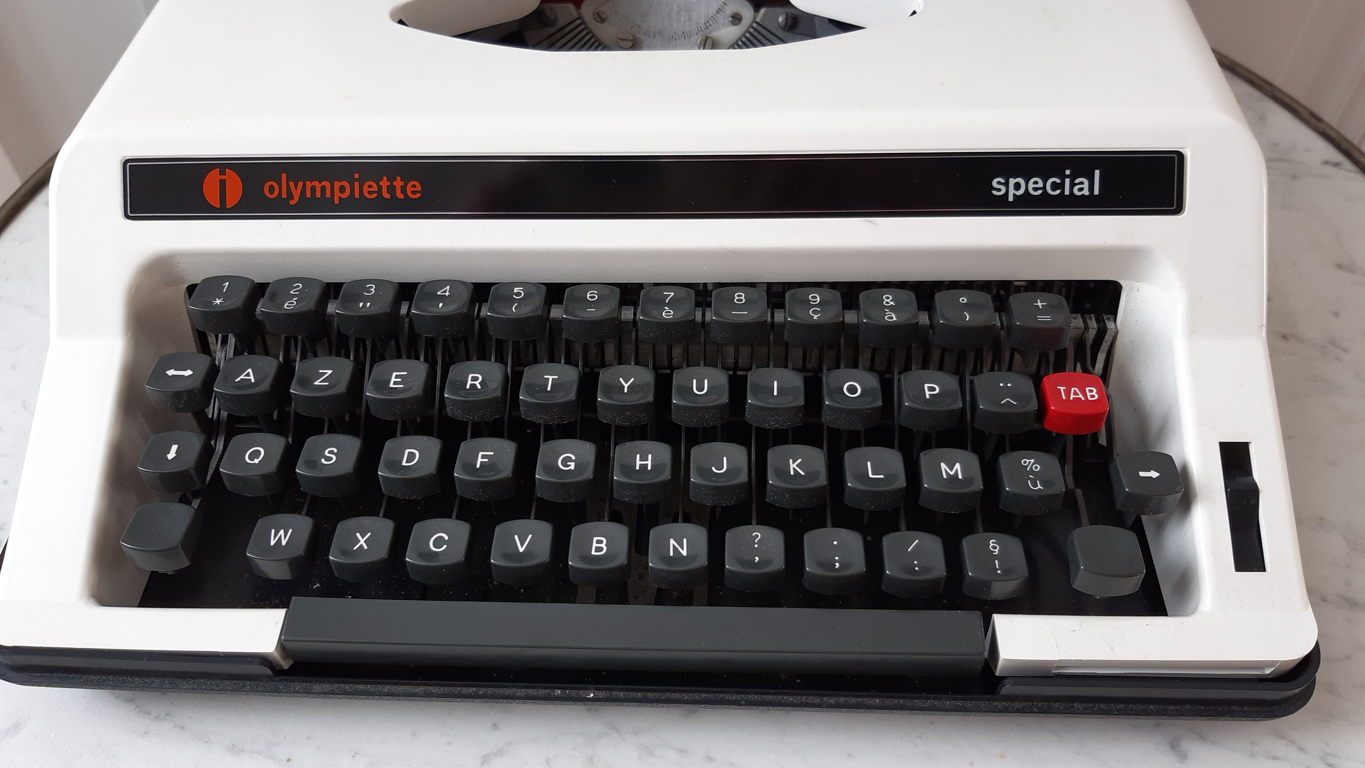 Olympiette typewriter special 70s