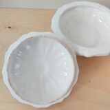 Delft ribbed earthenware box