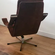 Geoffrey Harcourt swivel lounge chair with ottoman for Artifort