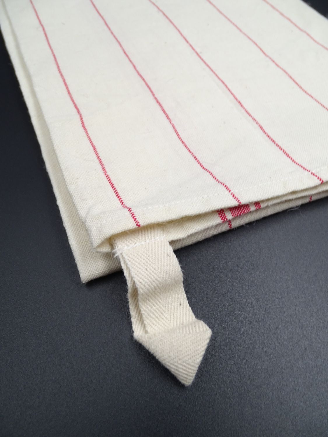 Lot of two old linen towels - Bragard Etiquette in Epinal - circa 1920-1930