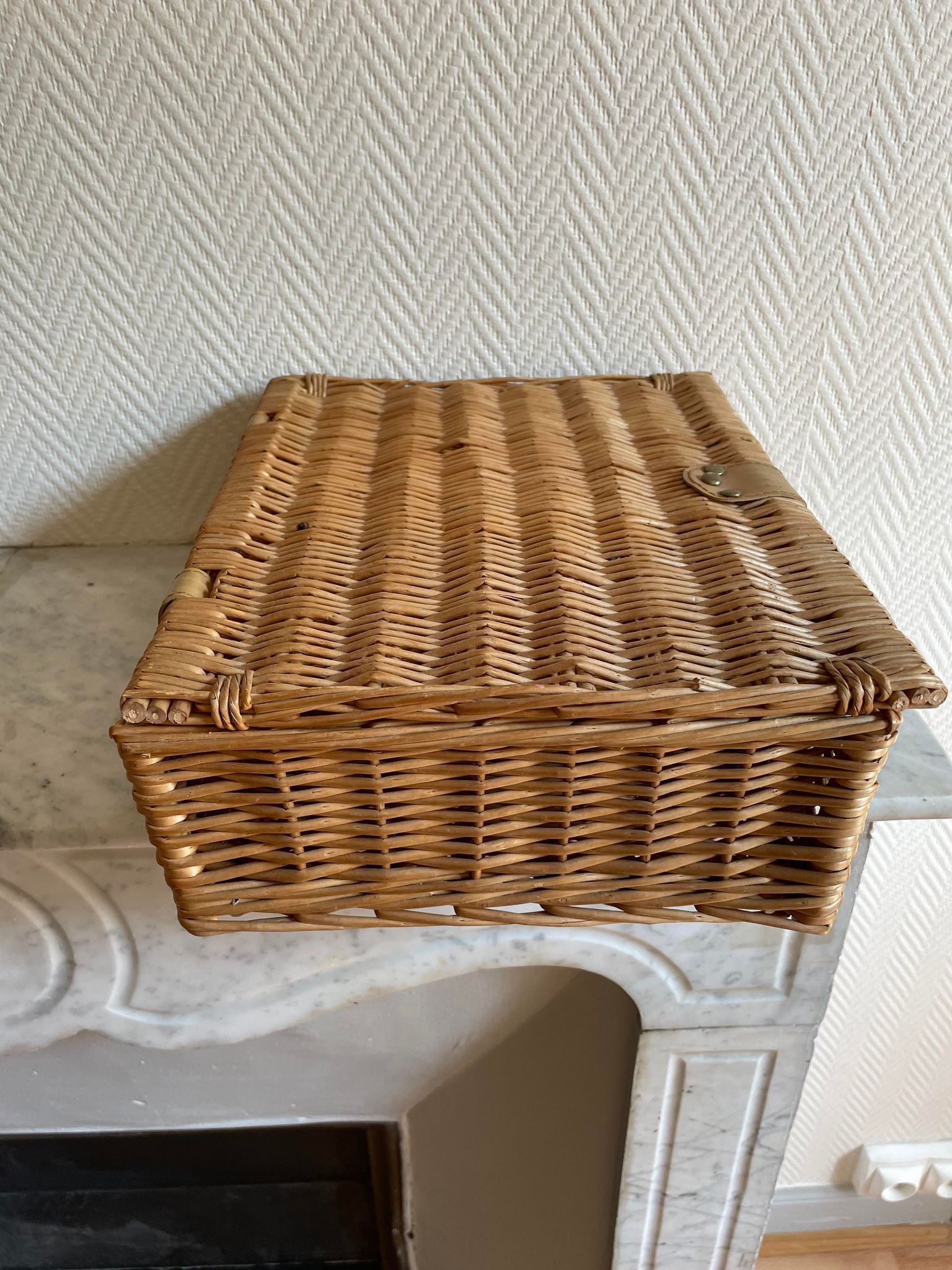 Wicker suitcase imitation leather
