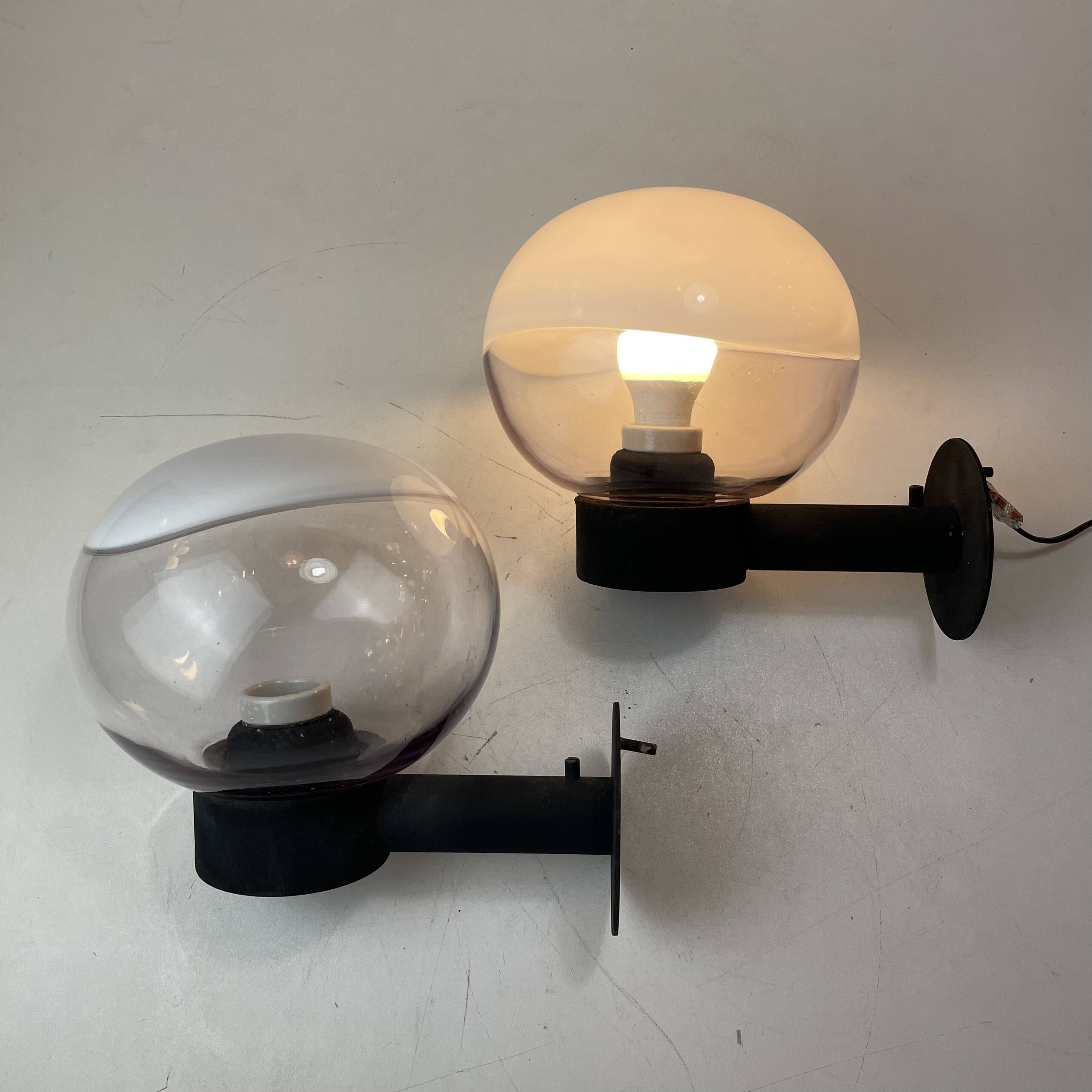 Pair of Murano Exterior Wall Lamps att. To Vistosi, Italy, 1970-80s