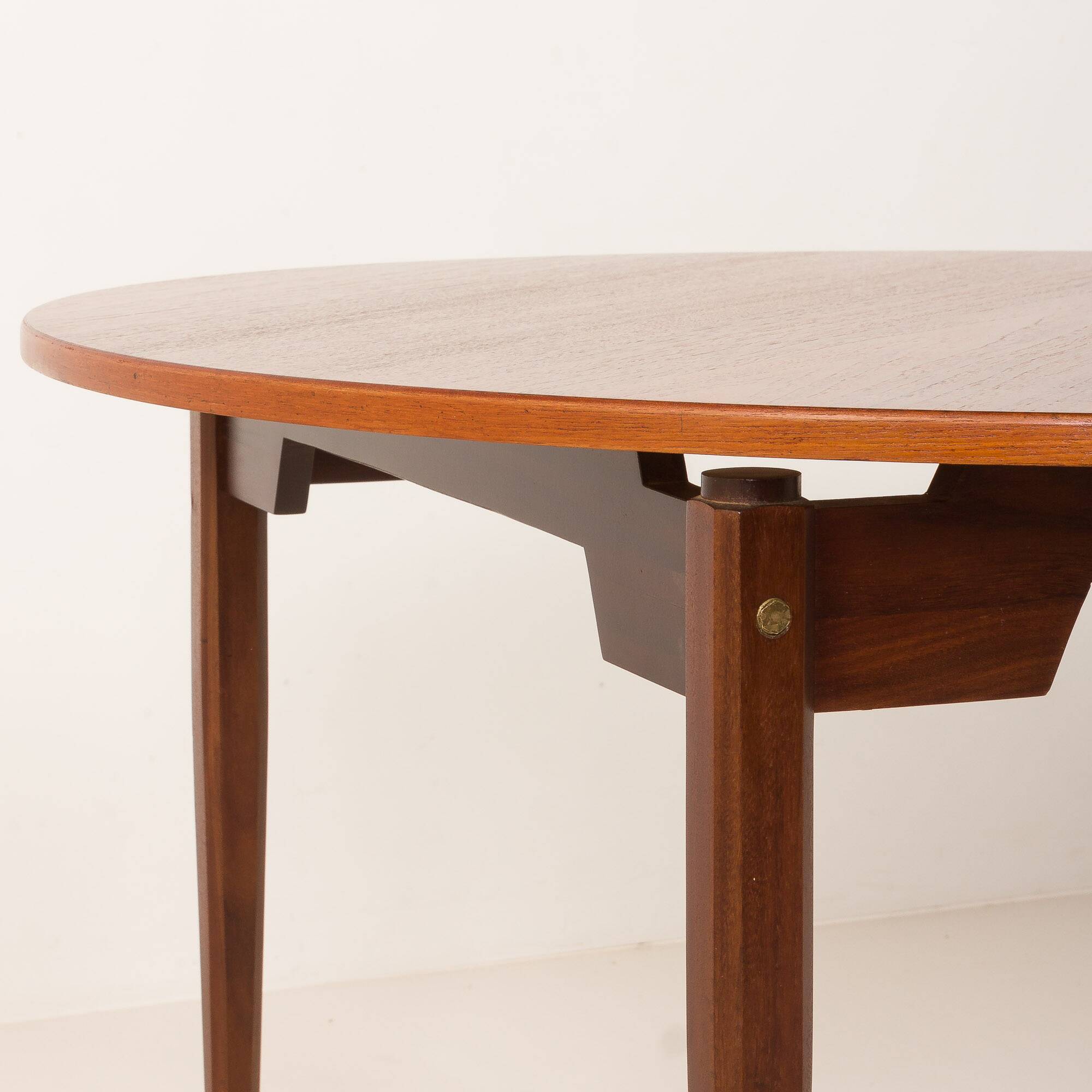 Italian mid century dining table in teak, 1960s