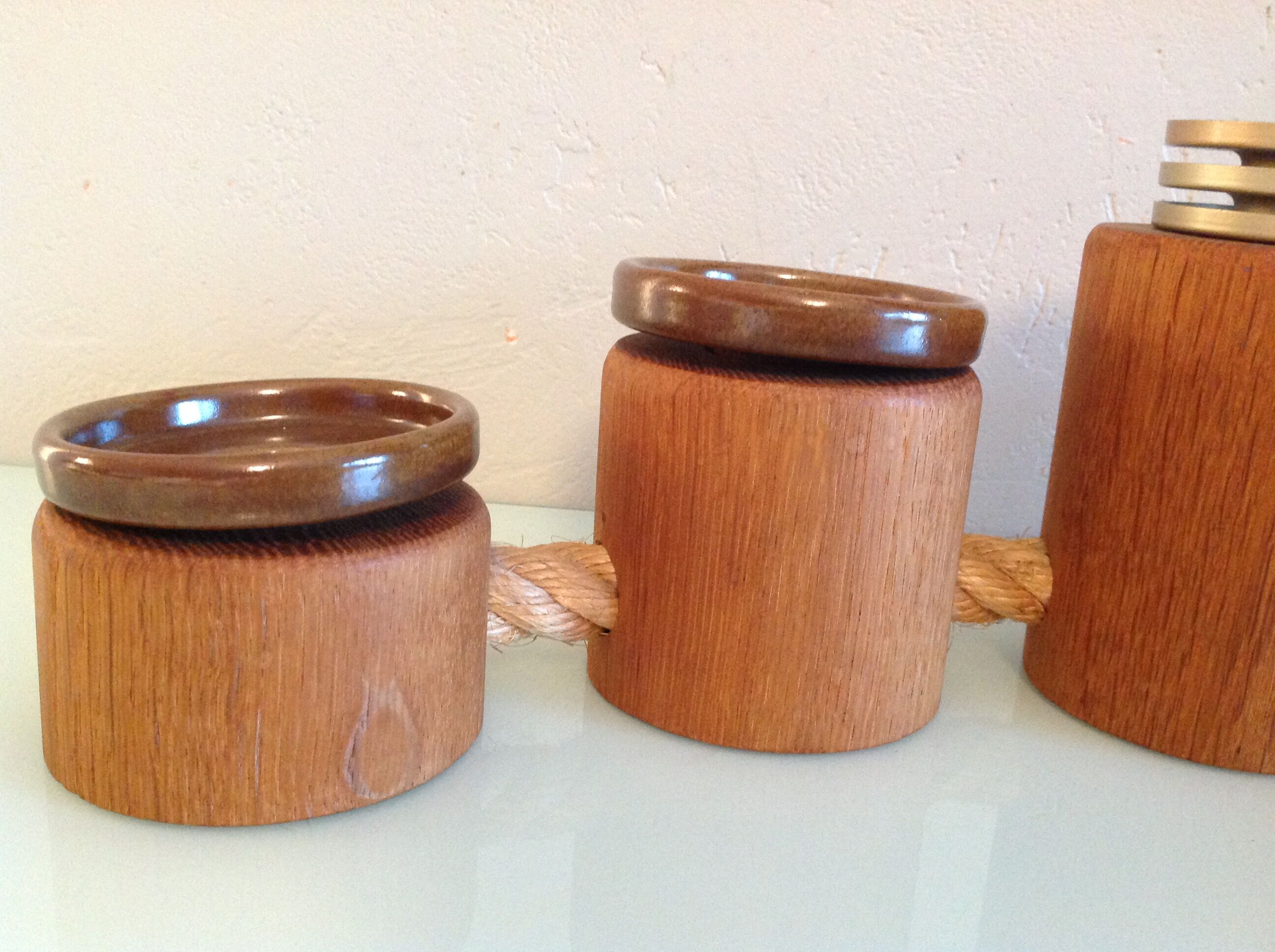 Five-headed chandelier in wood and ceramic Scandinavian style / vintage 60s-70s