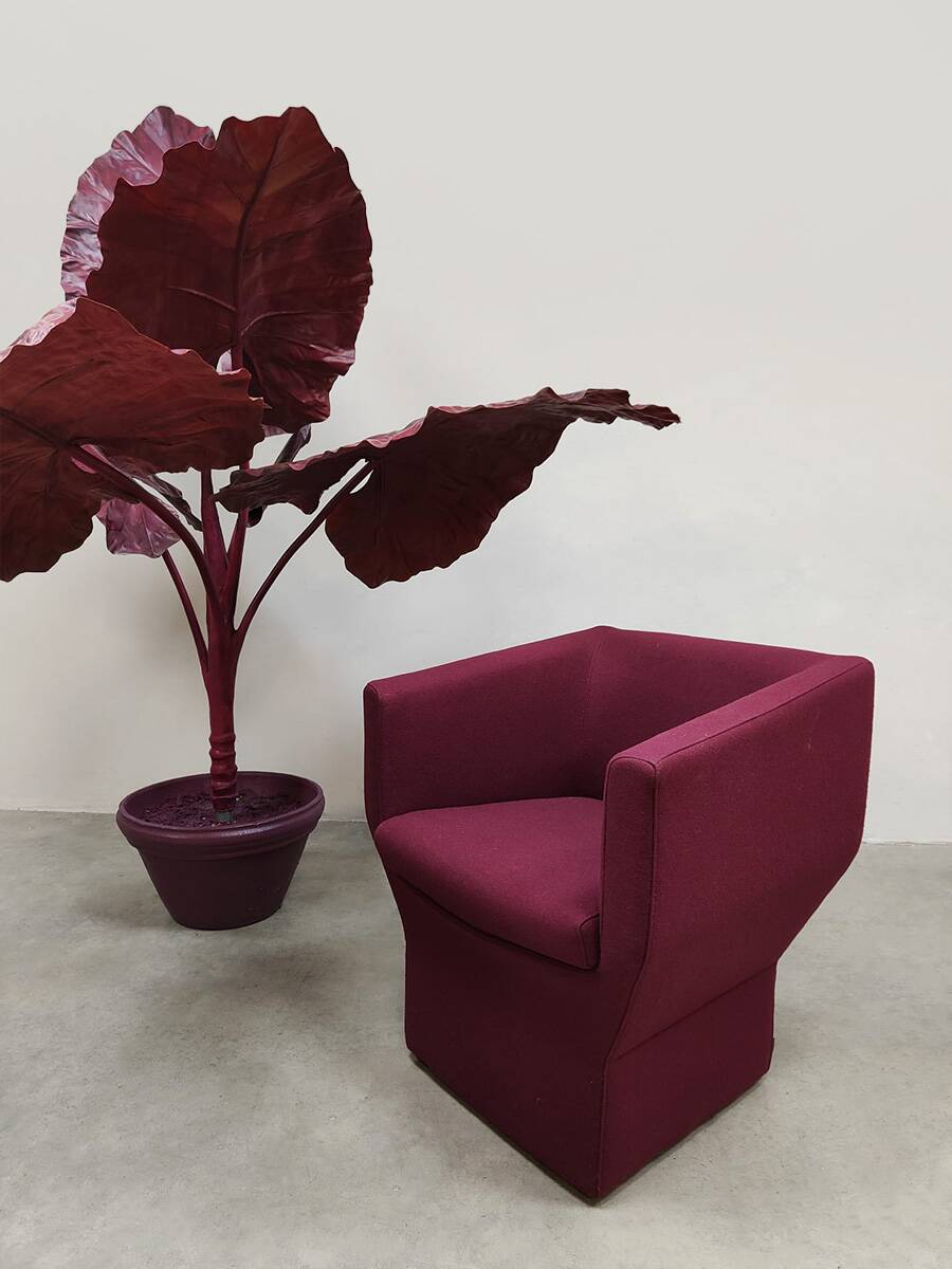 Vintage design geometric lounge chair Walter Knoll 1990