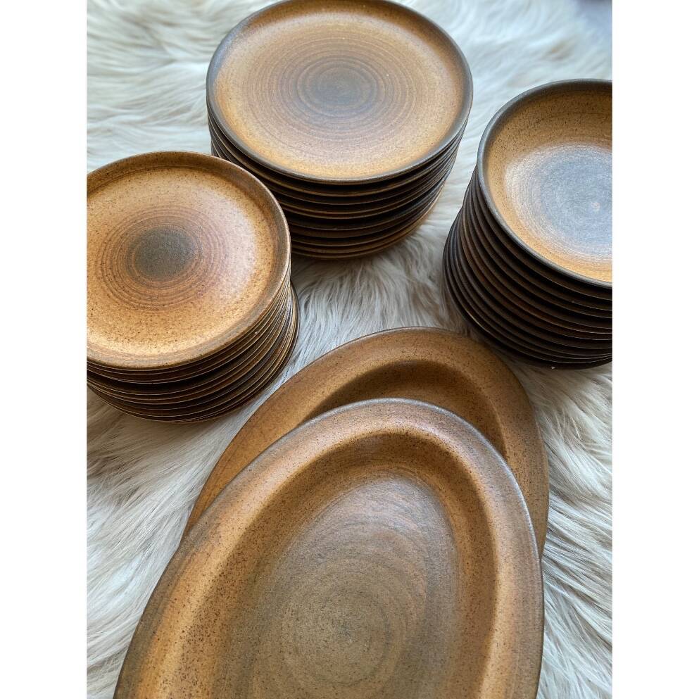 Longchamps stoneware dinner service