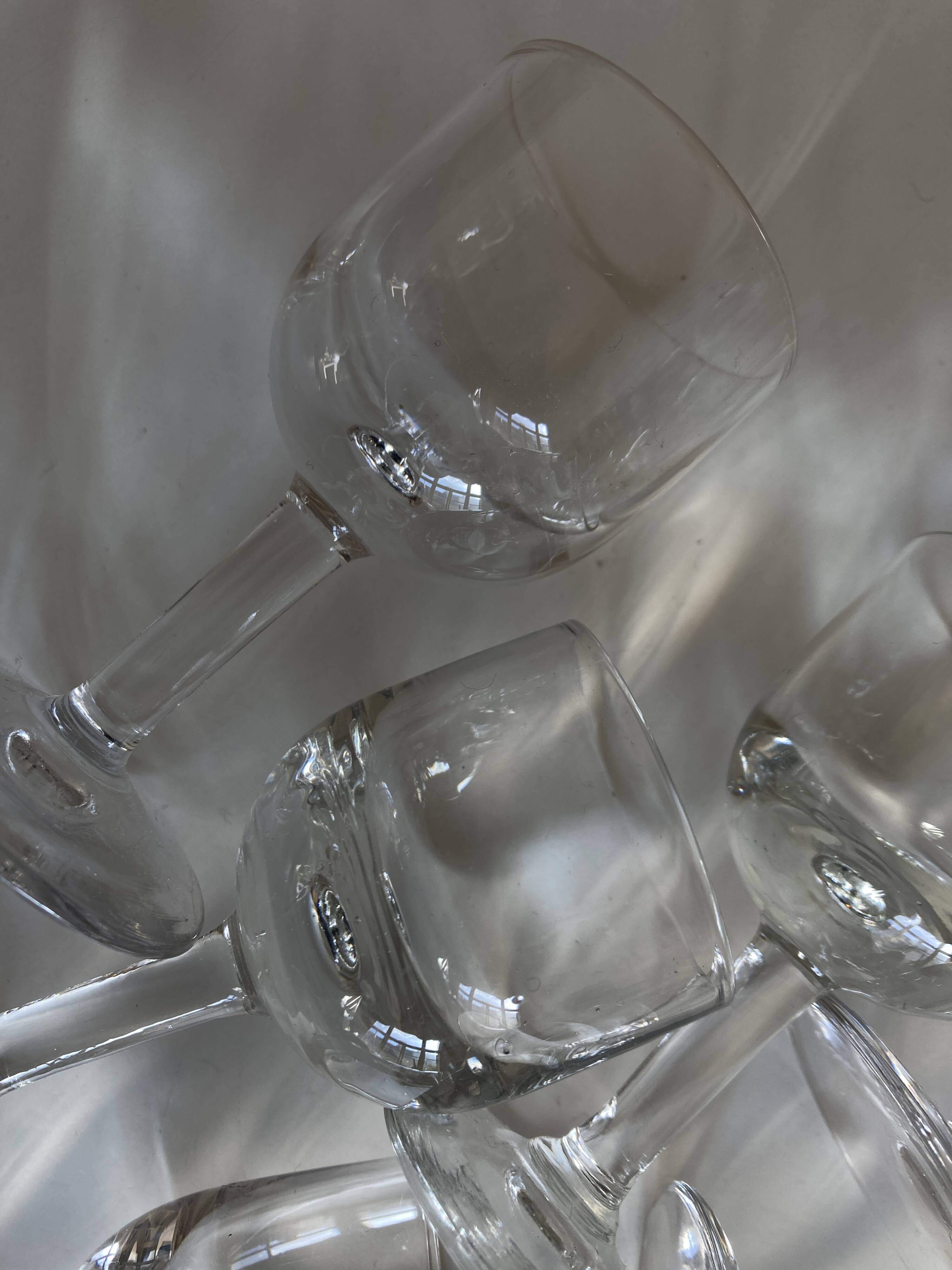 Set of 6 tulip-shaped thieves' glasses, 1950s, XXS, bistro counter