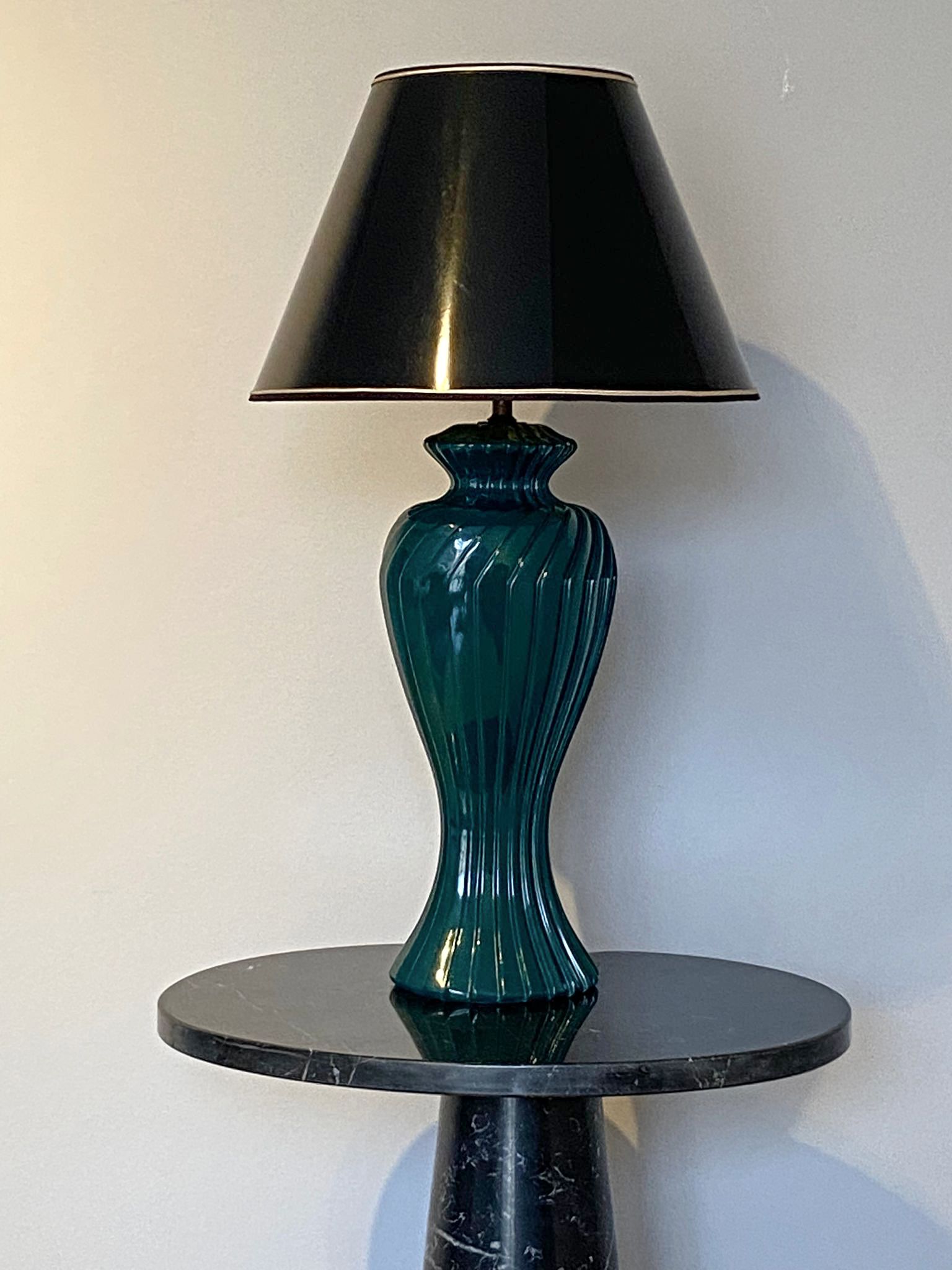 Green lacquered porcelain table lamp, Italy 70s