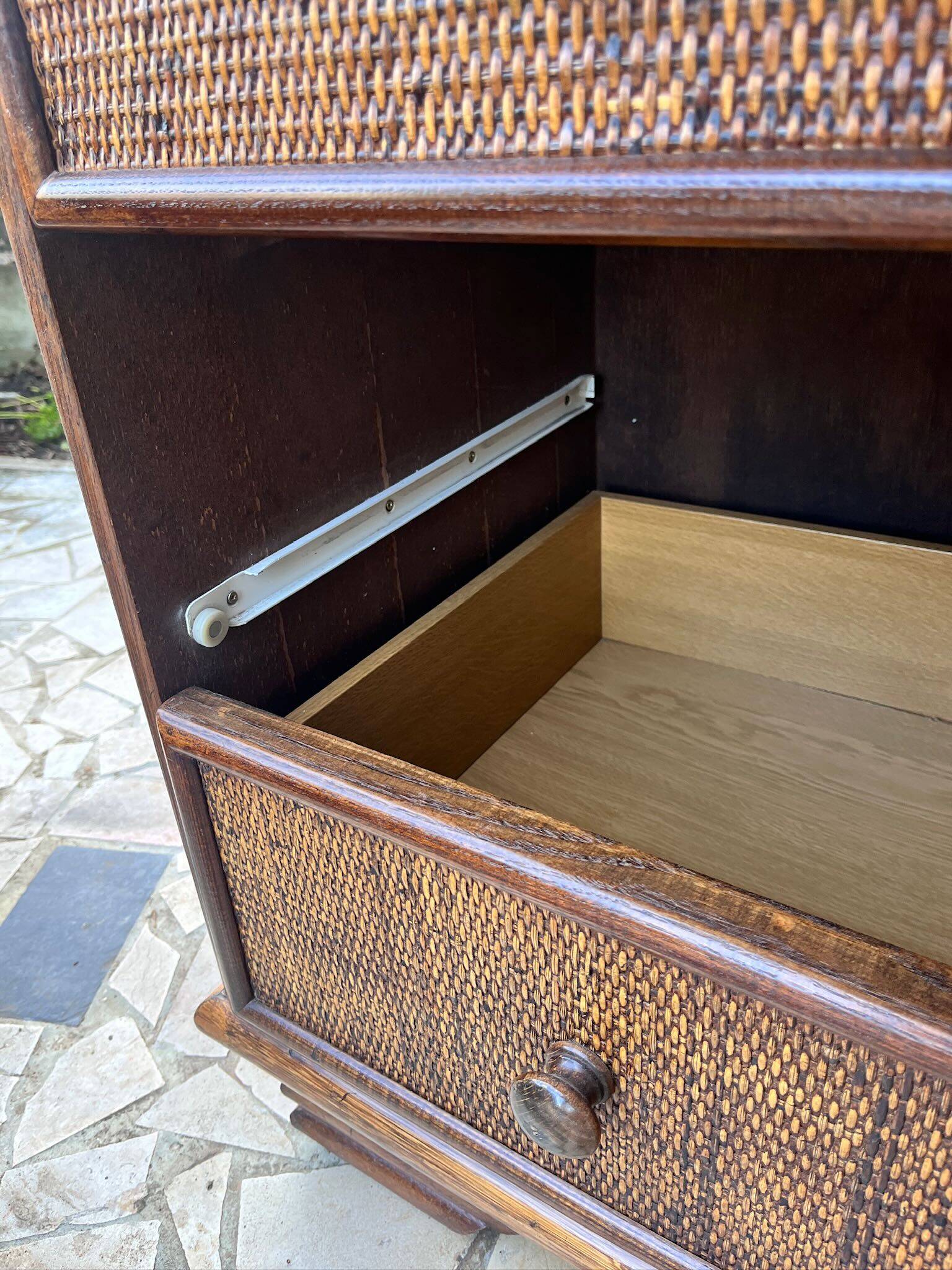 Commode en rotin