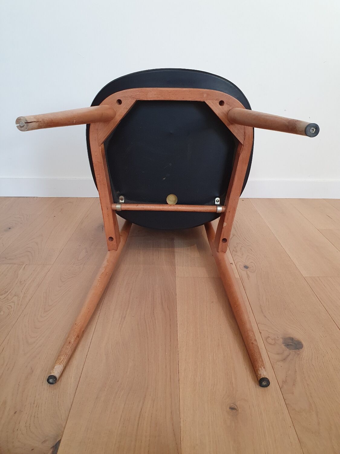 Vintage chairs "Pégase" Pierre Guariche/Baumann