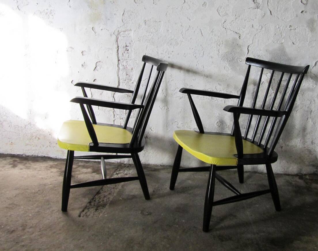 Set of 2 spindle back armchairs , 1950s