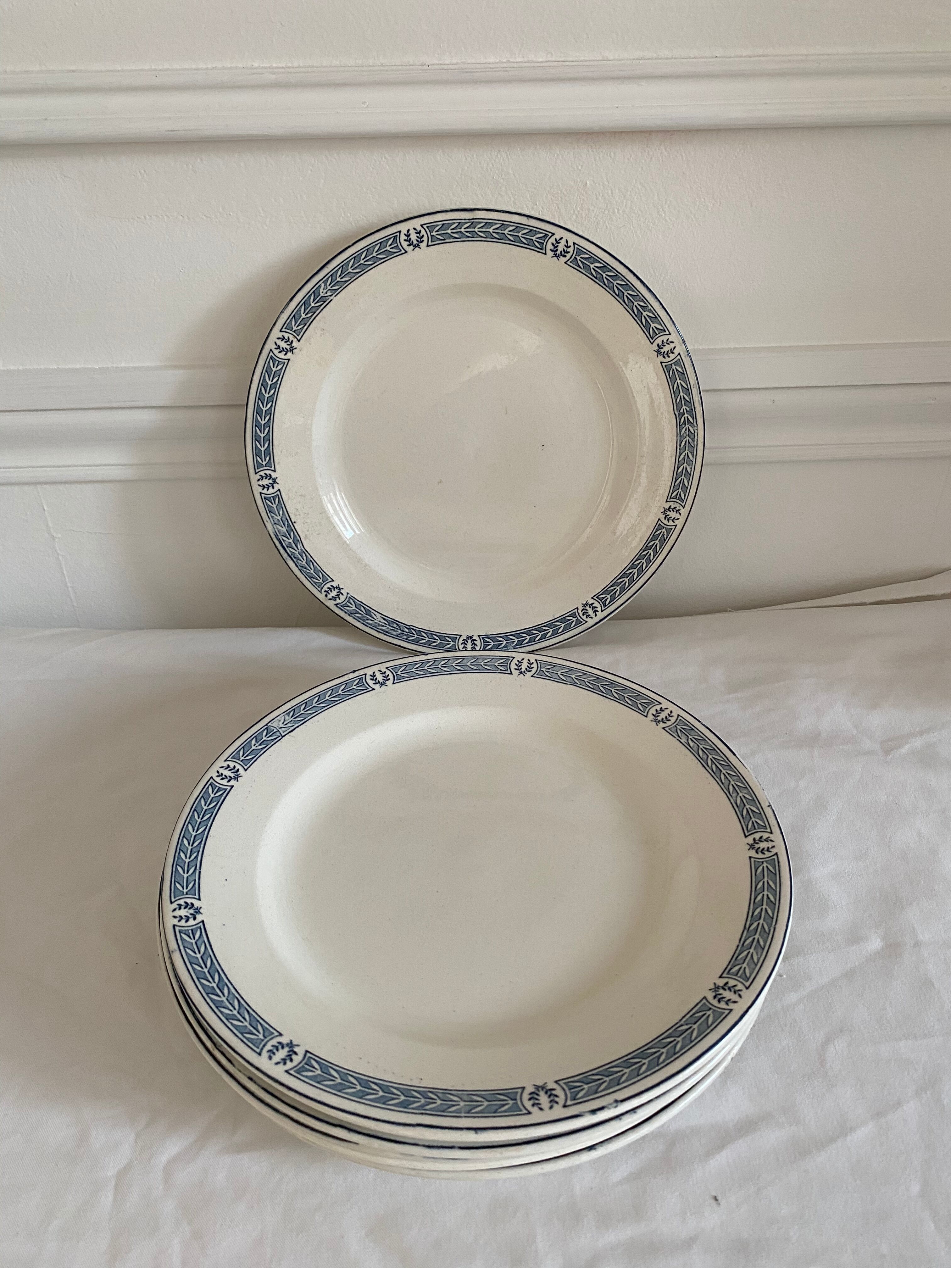 Lot de 6 assiettes plates en terre de fer