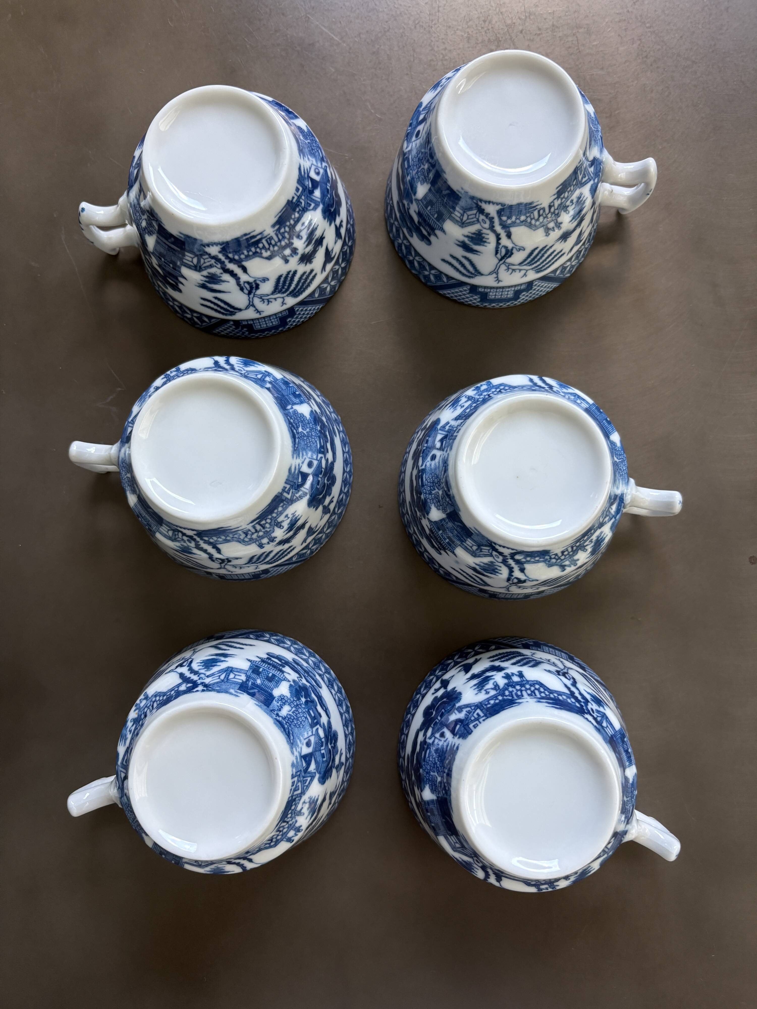 6 Tasses porcelaine de Chine