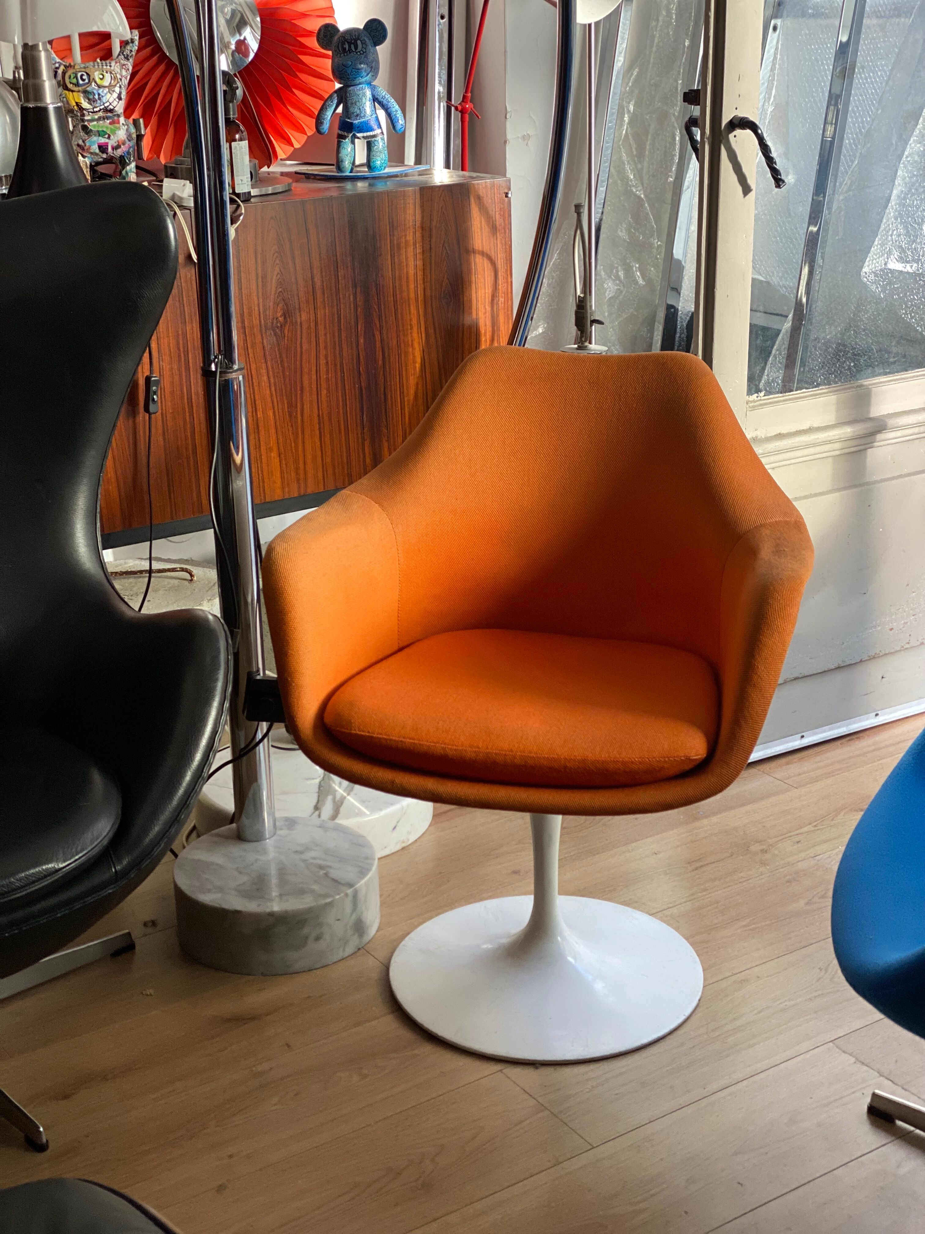 Armchair Eero Saarinen swivel edition Knoll vinage circa 1970