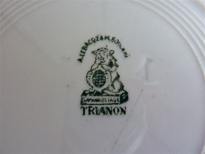 6 Trianon St Amand hollow plates