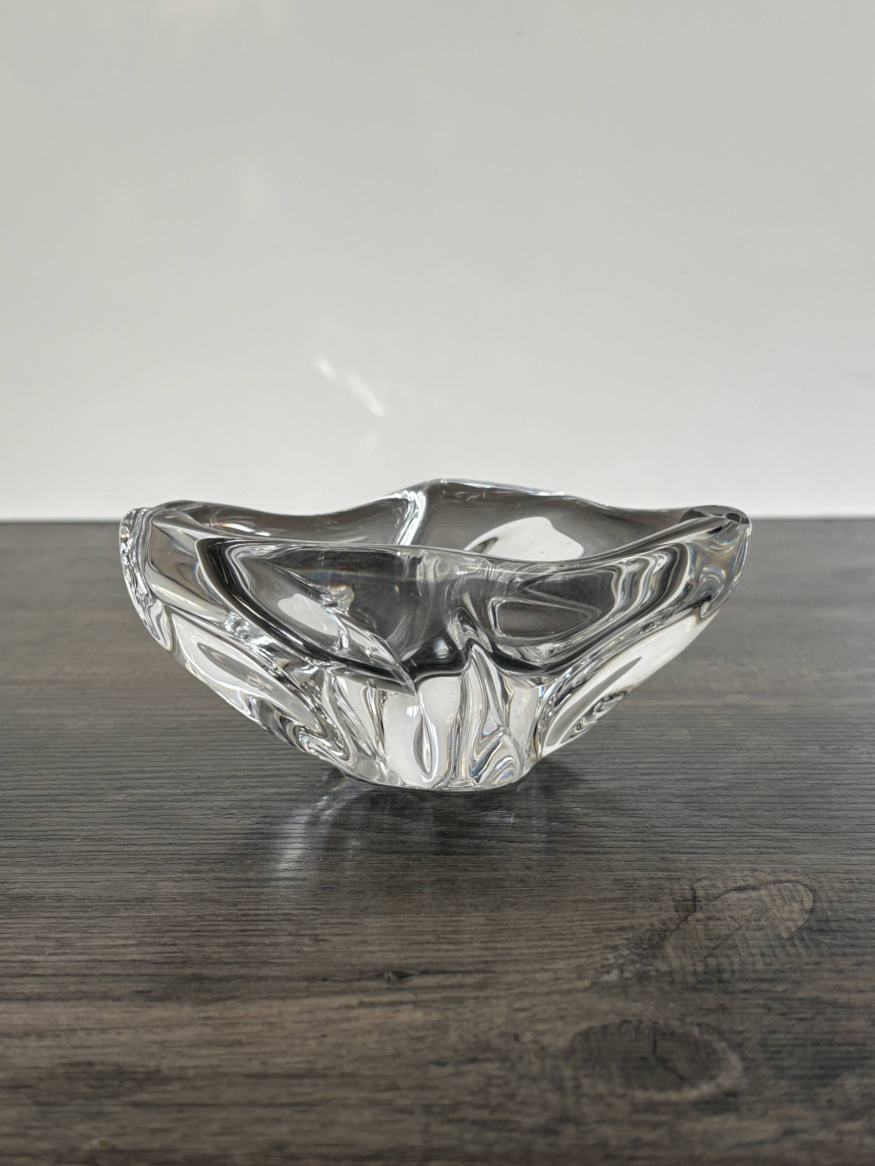 Crystal design catchall signed Daum France