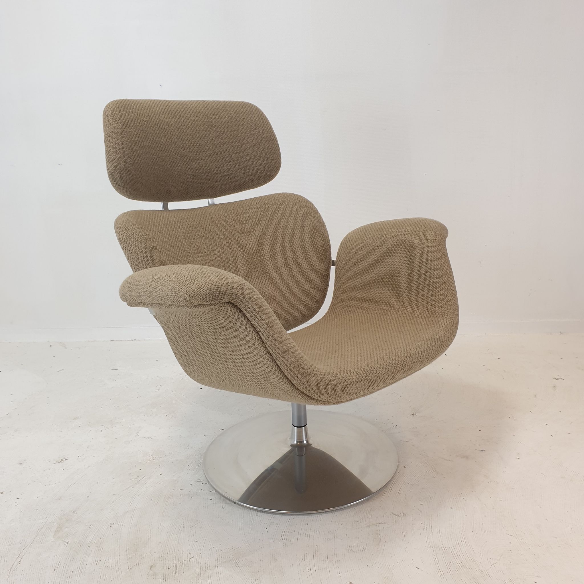Big Tulip Chair and Ottoman by Pierre Paulin for Artifort, 1980s