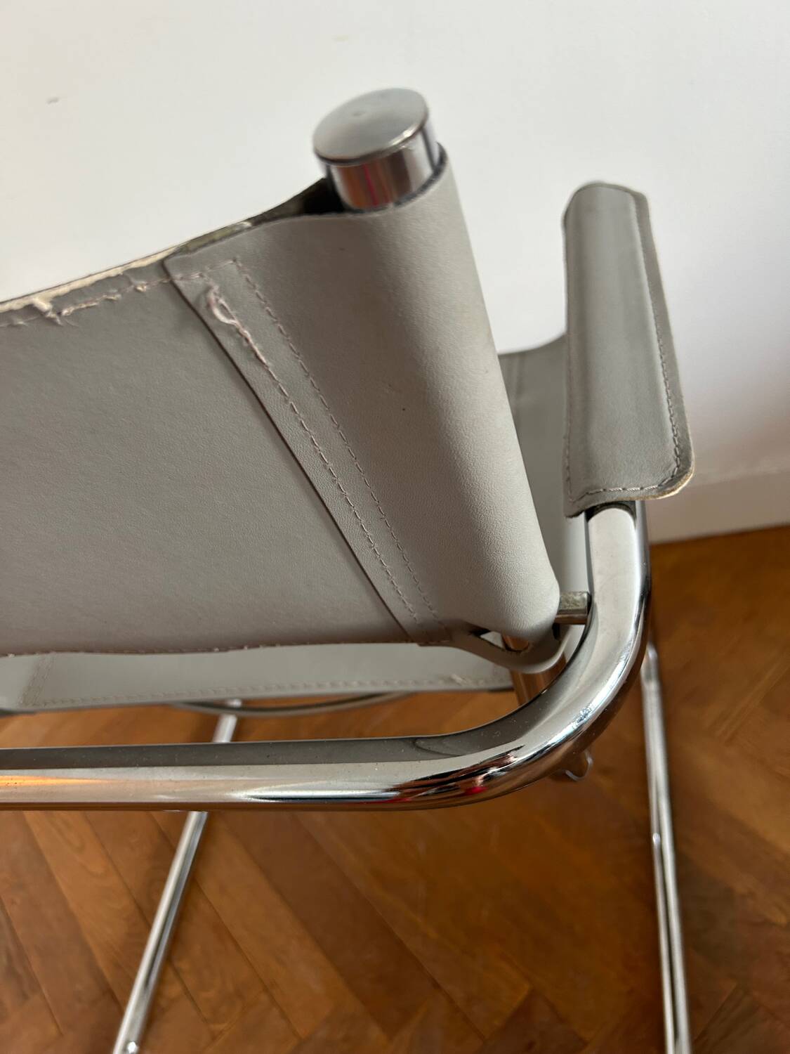 MG5 Grassi style chrome armchair