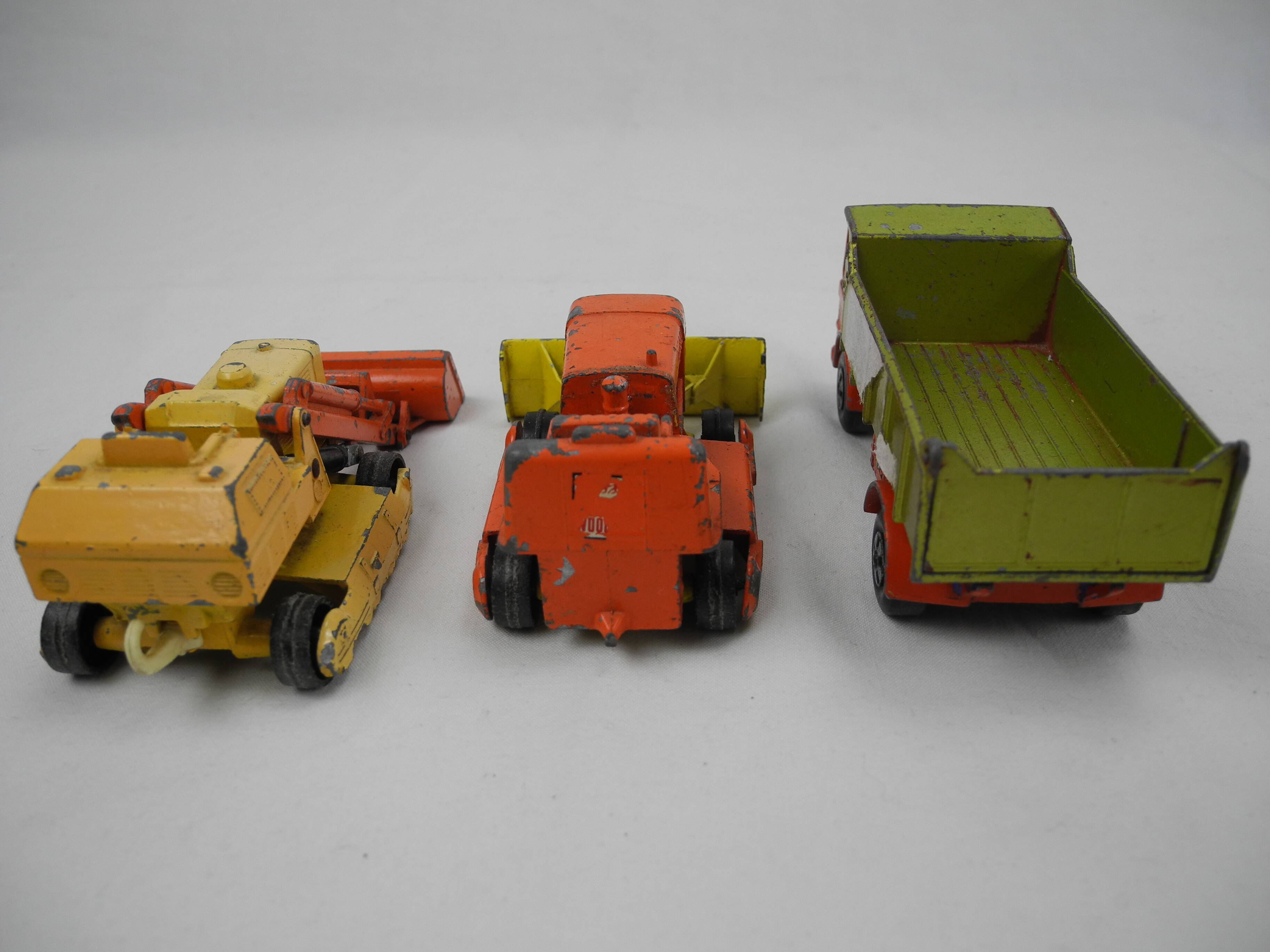 Lot of vintage Matchbox Lesney 70s vehicles