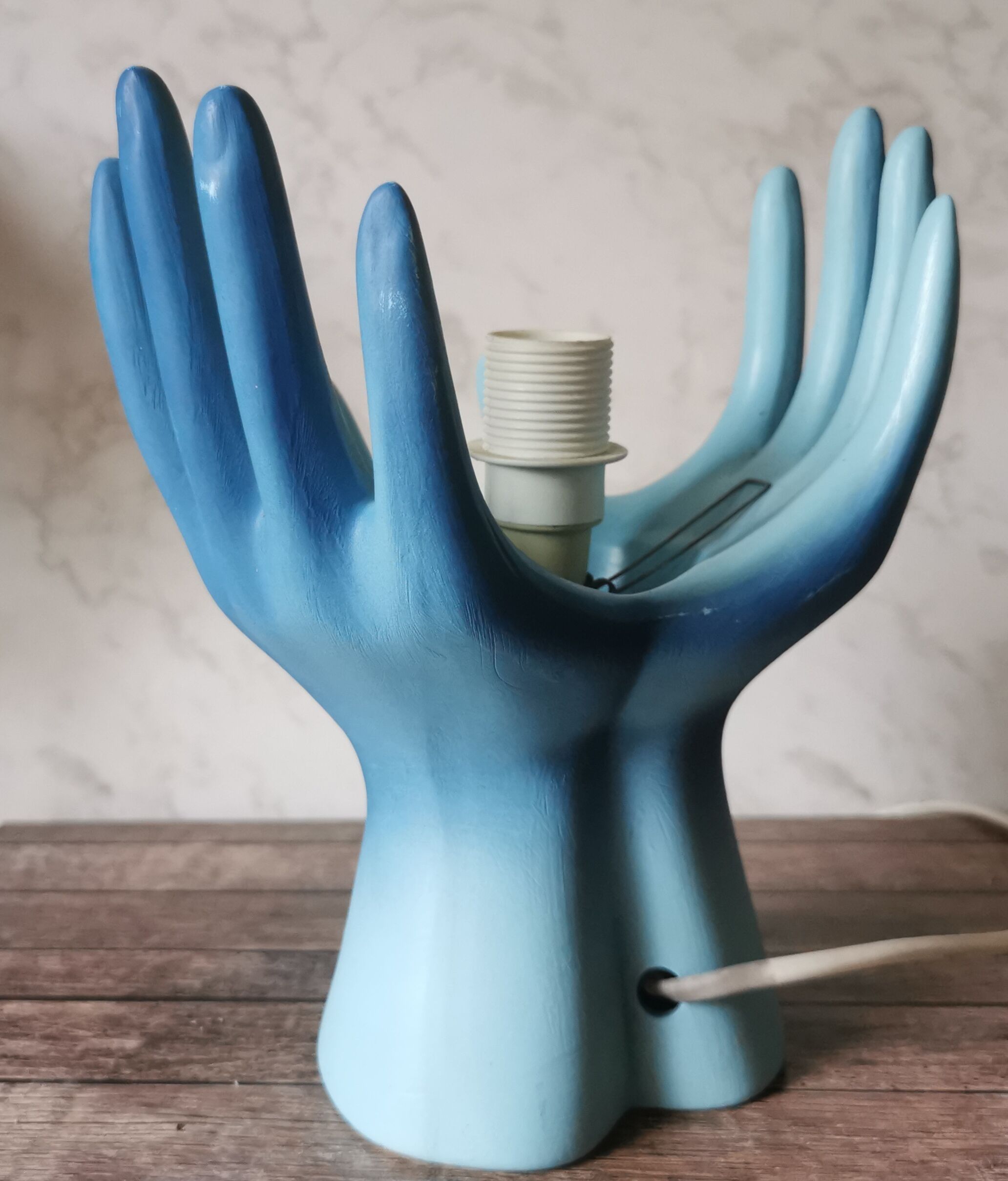 Blue ceramic hand lamp