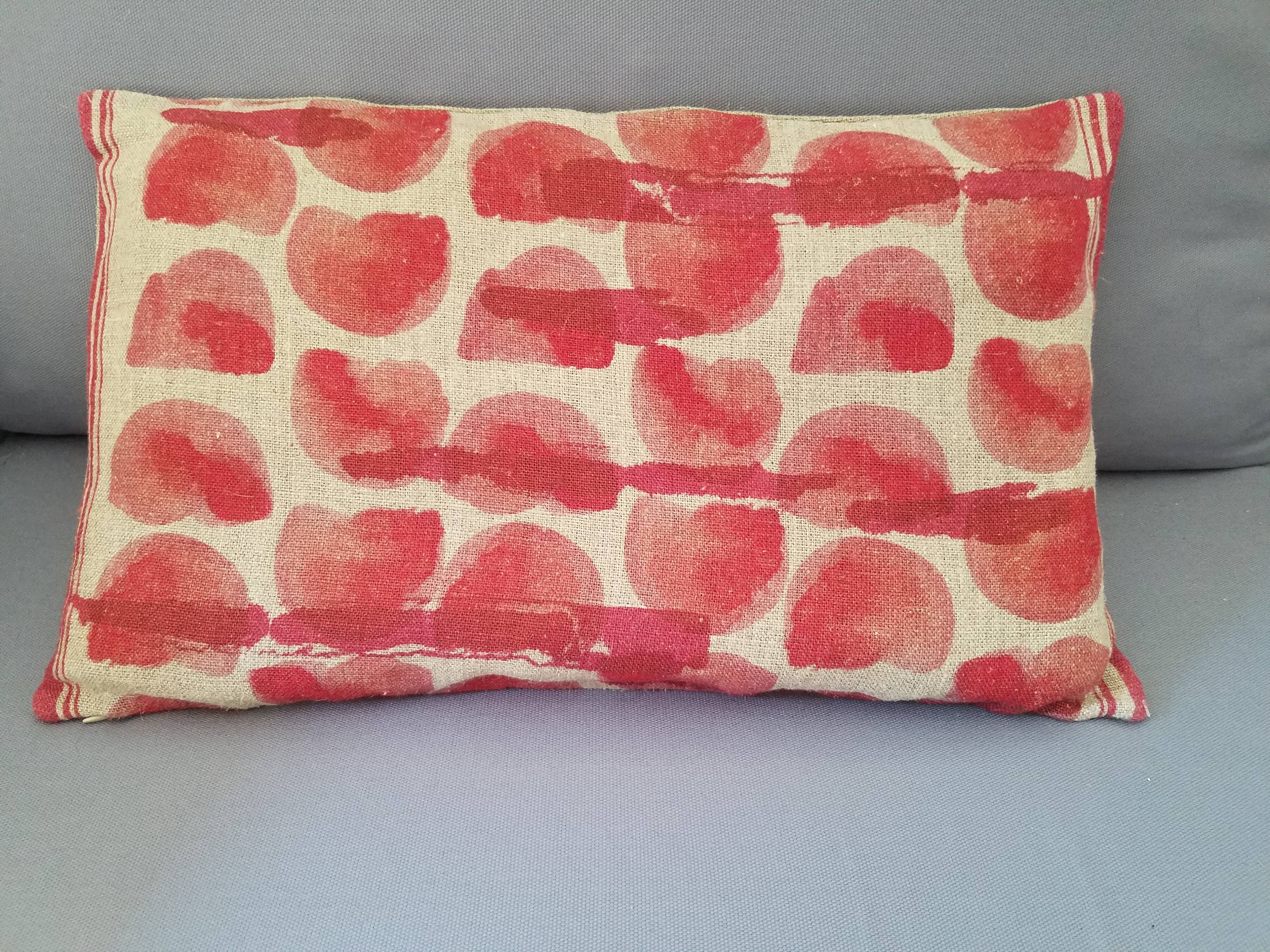 100% linen cushion cover. Ethnic. Beautiful quality. New condition.