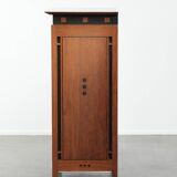 Beautiful Art Deco design chest of drawers with 7 drawers