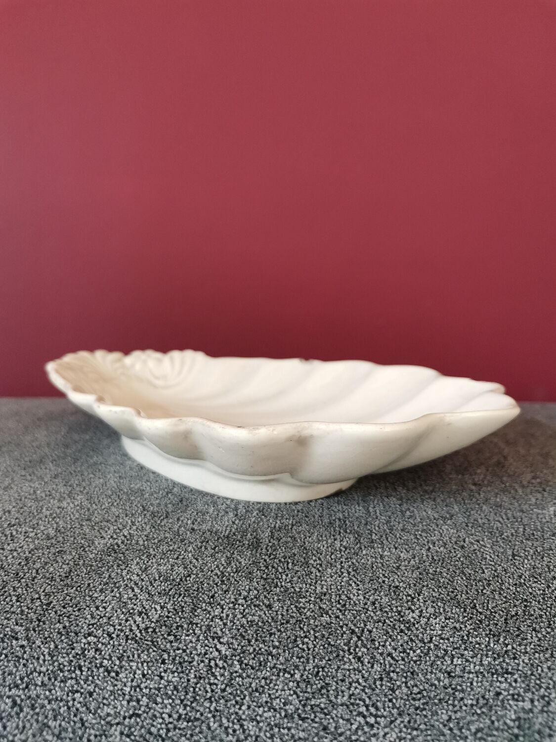 Sarreguemines shell bowl