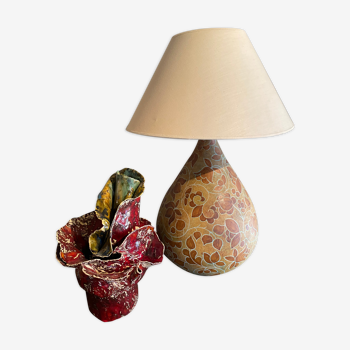 Lampe en céramique avec décors floral