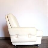 Seventies armchair in cream white skaï