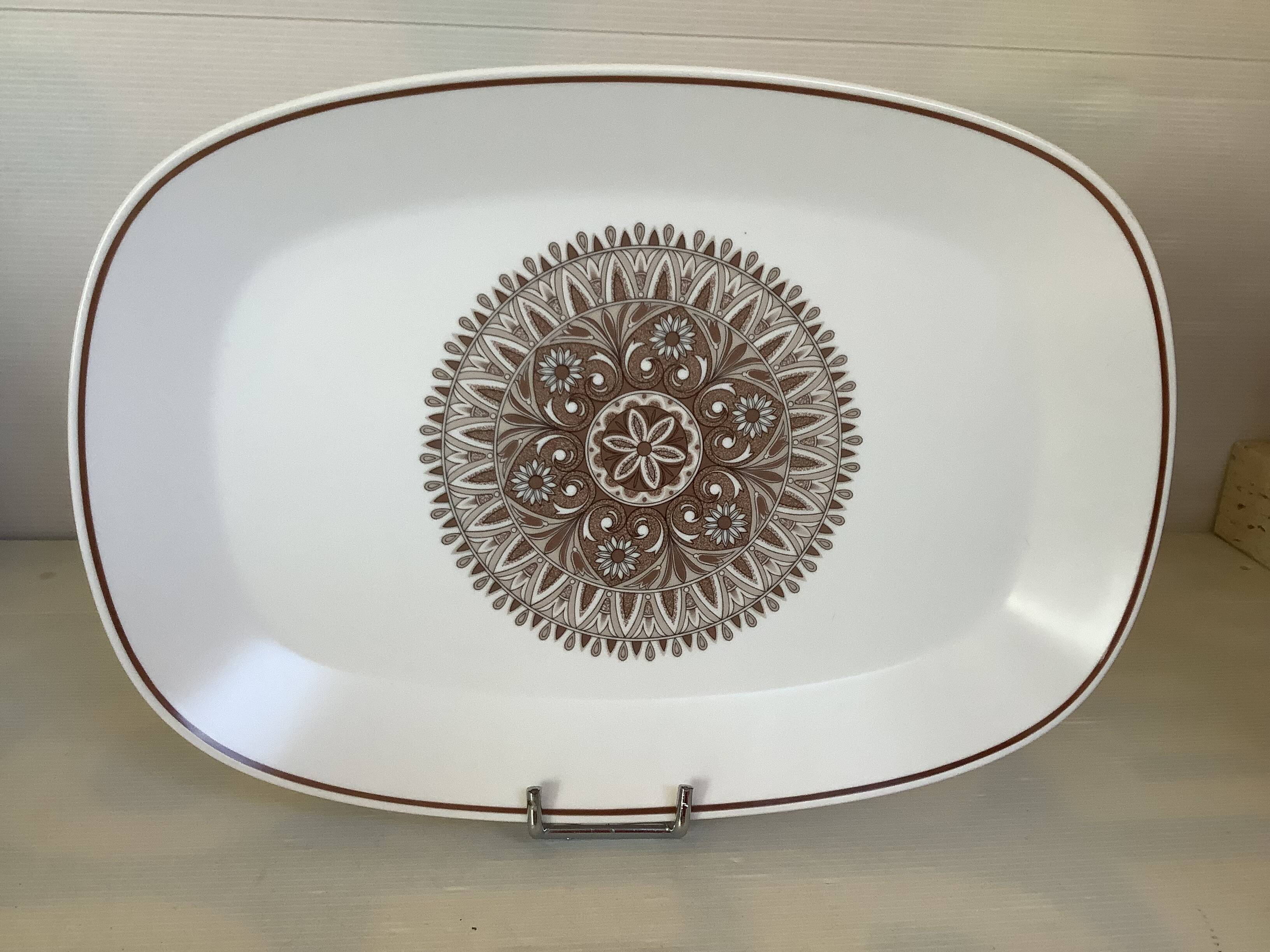 Large platter of Japanese noritake