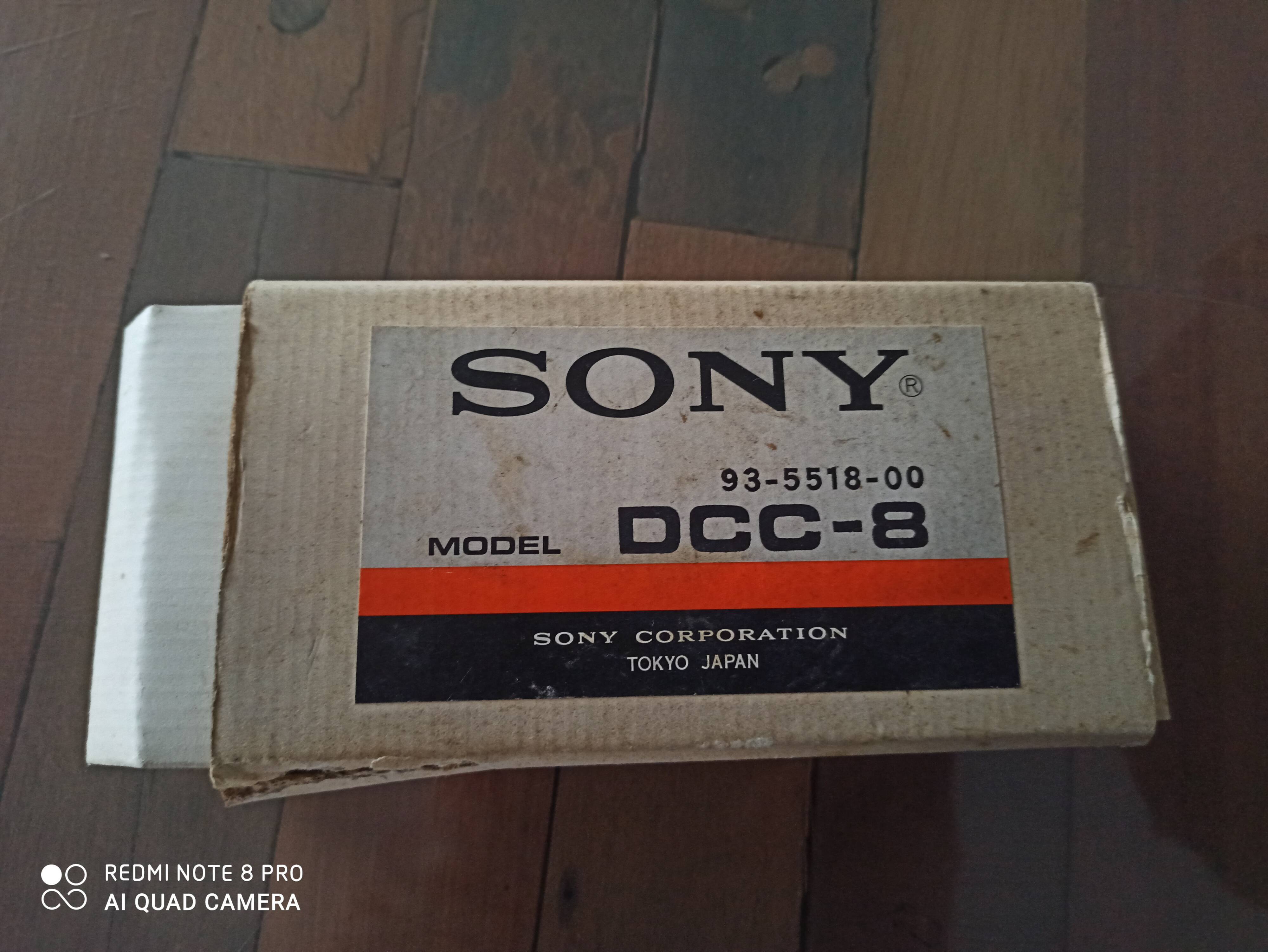 Sony vintage laptop television, Solid State 70s