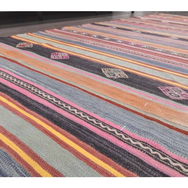 Turkish handwoven wool kilim rug 116x325