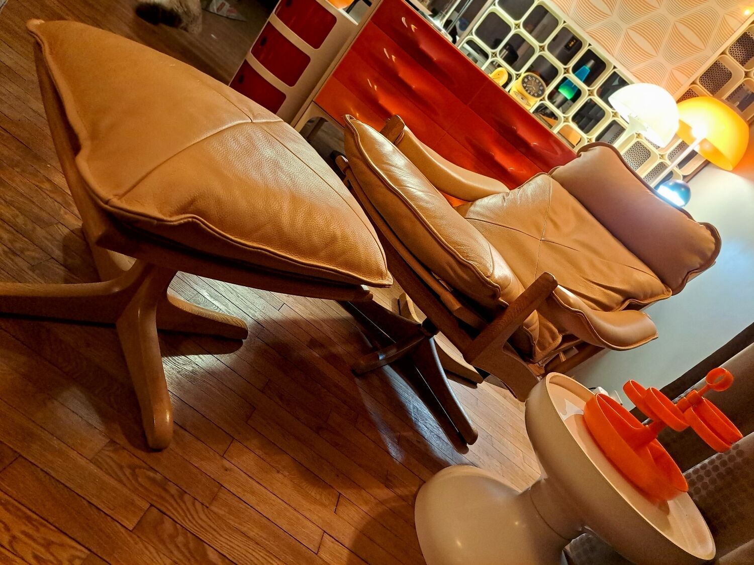 Pairs of armchairs and ottoman by Soda Galvano for Lied Mobler, Norway 1970