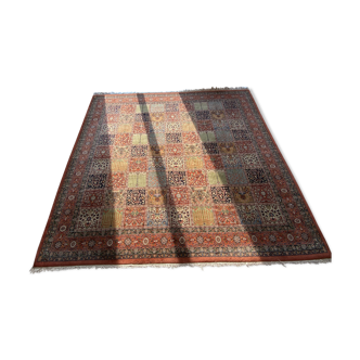 Tapis carré à motifs 252x252cm