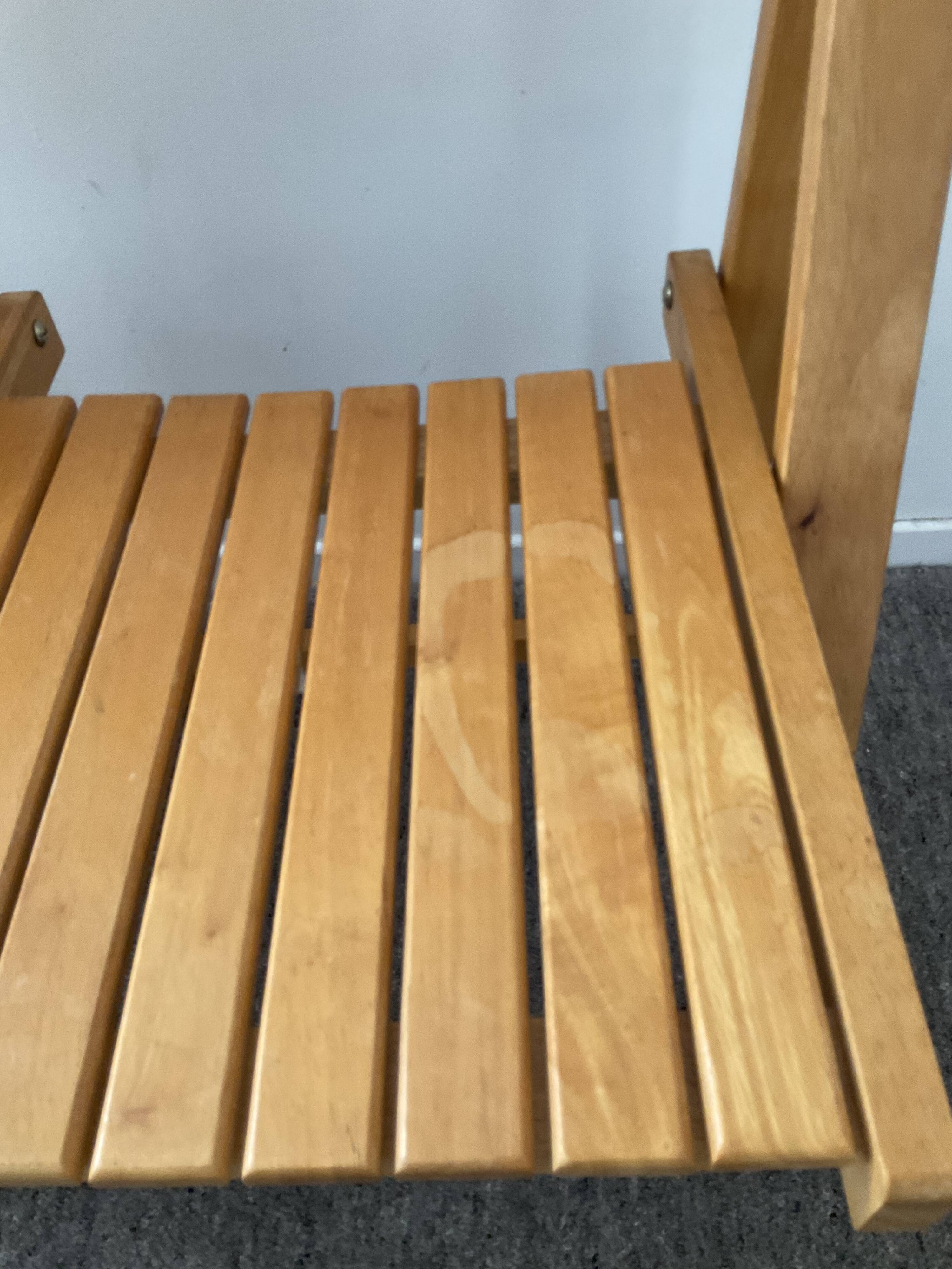 Pair of folding chairs from the 70s in solid beech