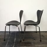 2 Seven chairs by Arne Jacobsen for Fritz Hansen - children's model