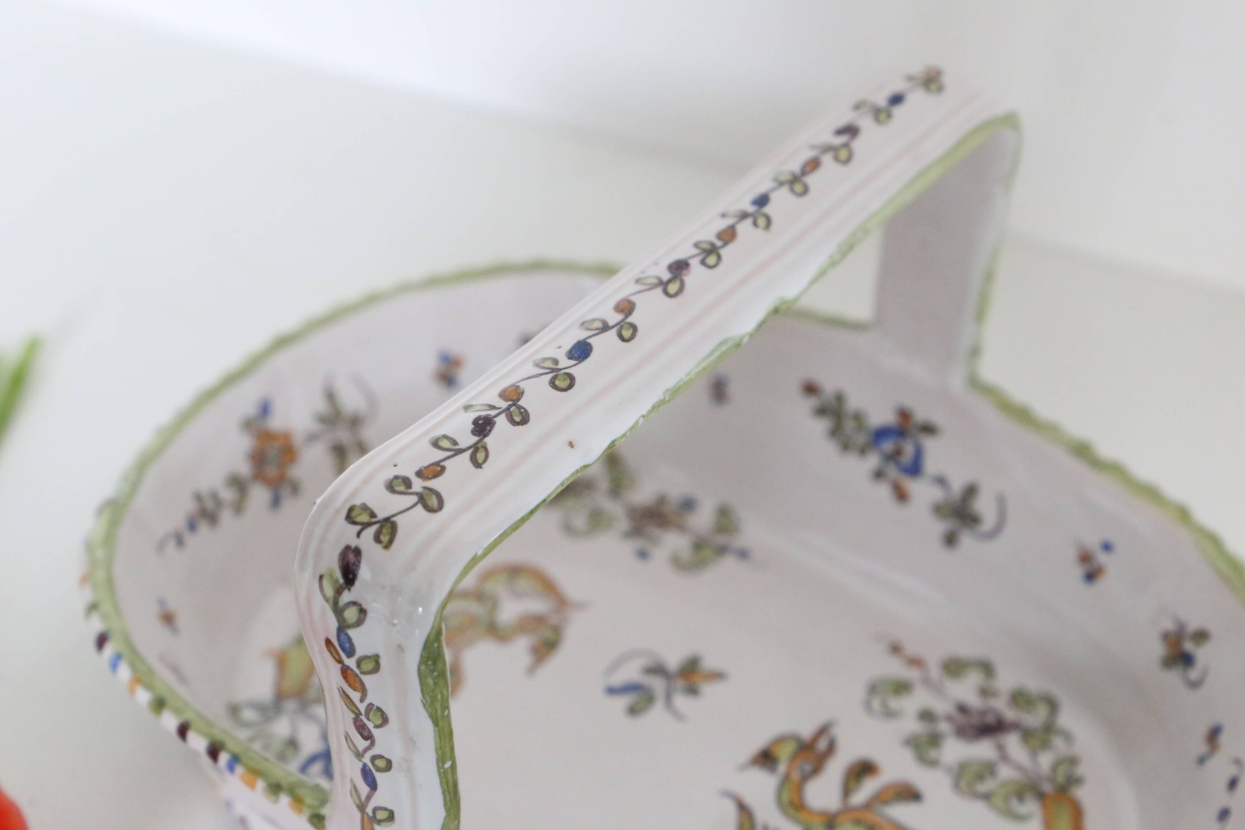 Ceramic basket of Martres Tolosane, hand painted