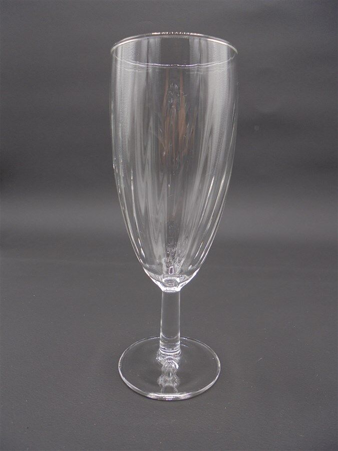 Lot of 6 mismatched champagne flutes