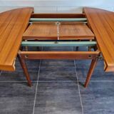 Table ronde extensible scandinave en teck, années 1960