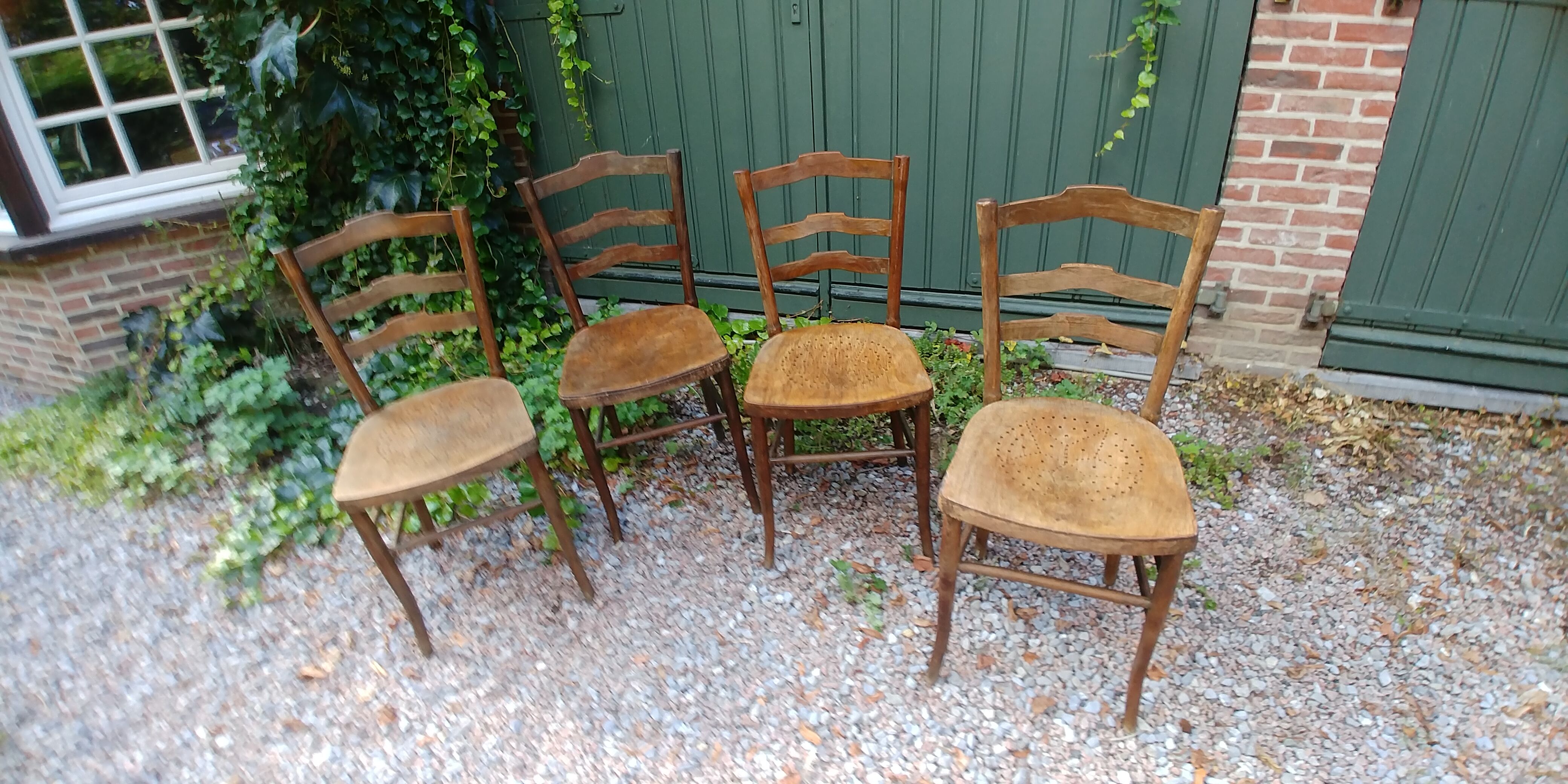 Lot of 4 bistro chairs Cambier