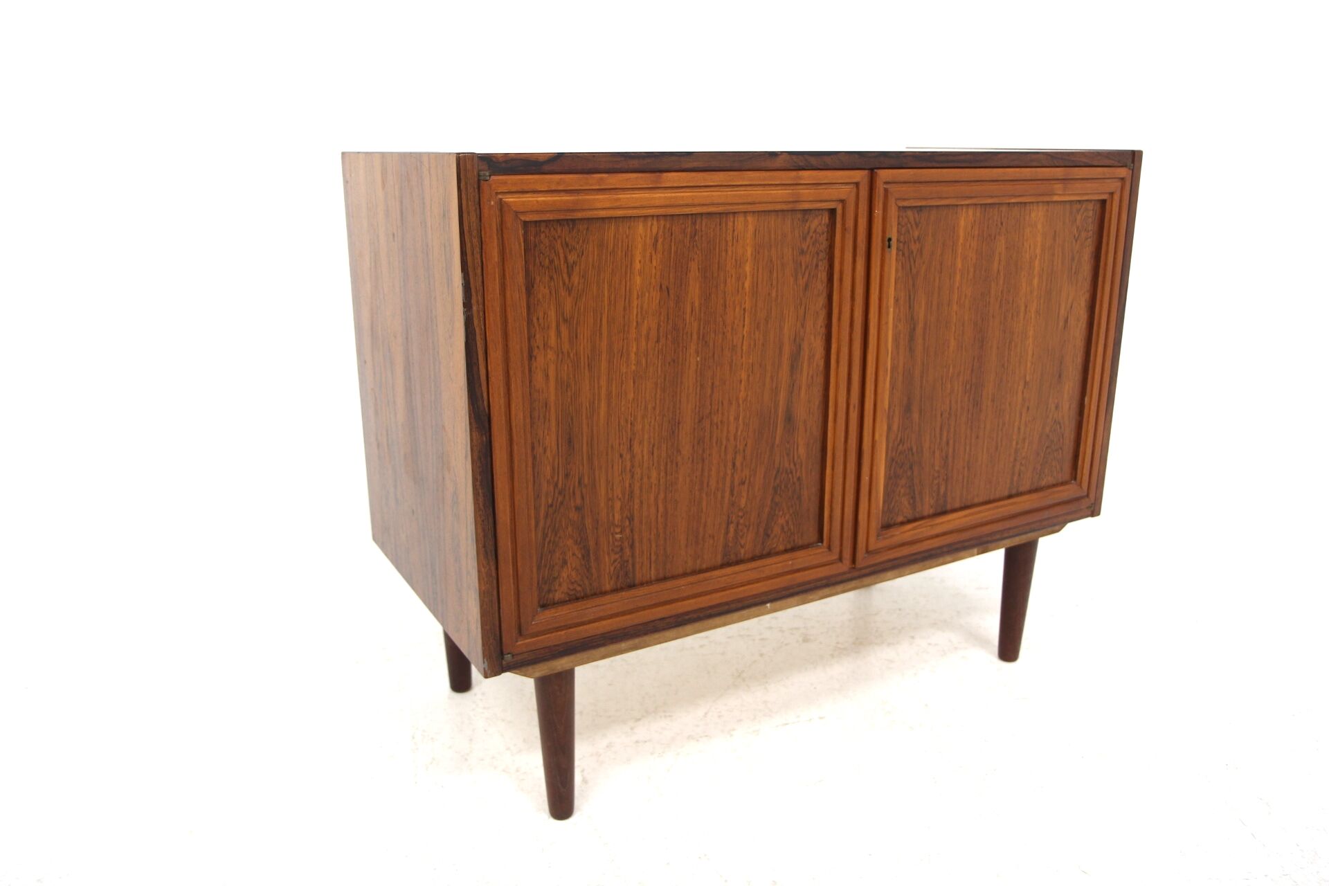 Scandinavian rosewood chest of drawers, Sweden, 1960